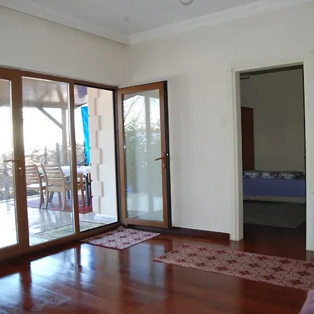 Bahce Kirkpinar Villa *